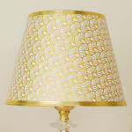 TL373-Golden Color Metal Body Table Lamp with Crystal Stone Design and Geometric Pattern Texture Plastic Shade (8)
